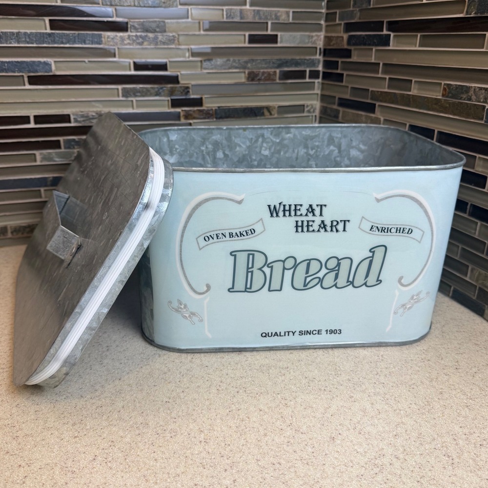 Vintage Galvanized Metal Bread Box Wheat Heart Bread Farmhouse Rustic Decor
